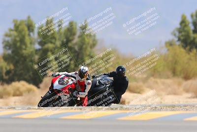 media/Apr-09-2023-SoCal Trackdays (Sun) [[333f347954]]/Turn 7 (1135am)/